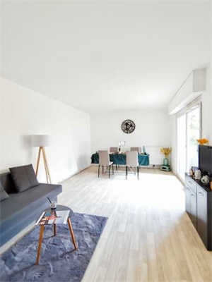 t4 à la vente -   25200  MONTBELIARD, surface 91 m2 vente t4 - UBI480842576